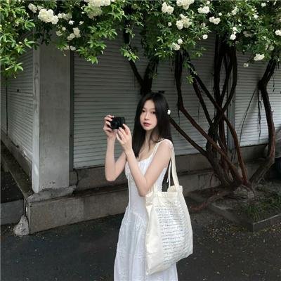 性感尤物 封面